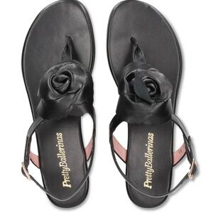 Pretty Ballerinas flower detail sandals